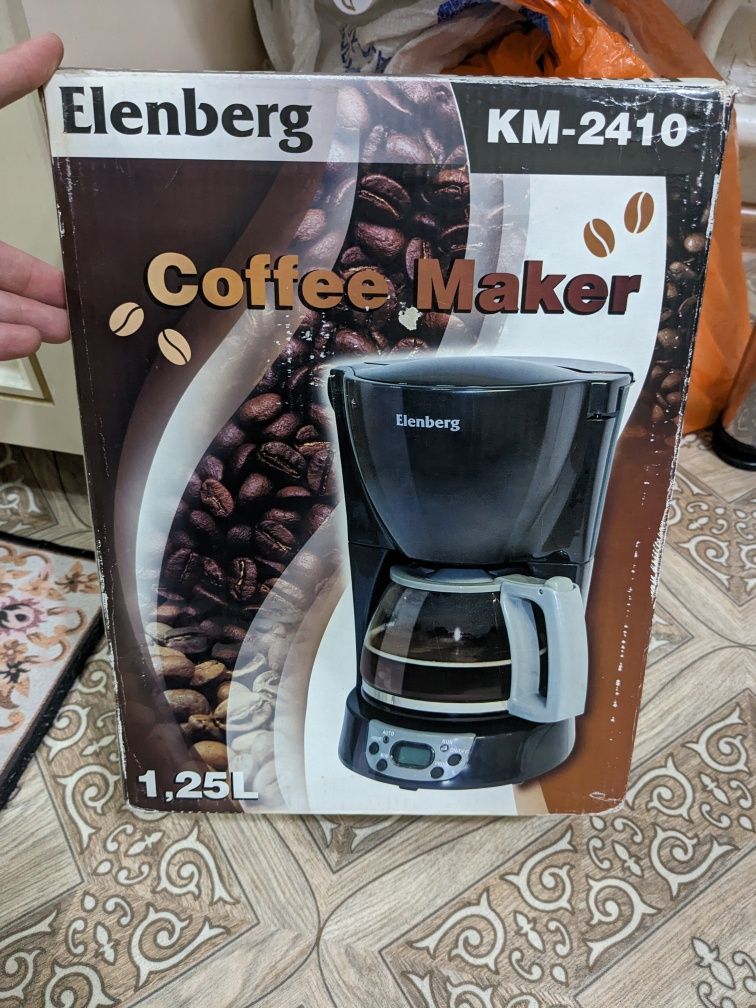 Кофемашина Elenberg (чашки нет)