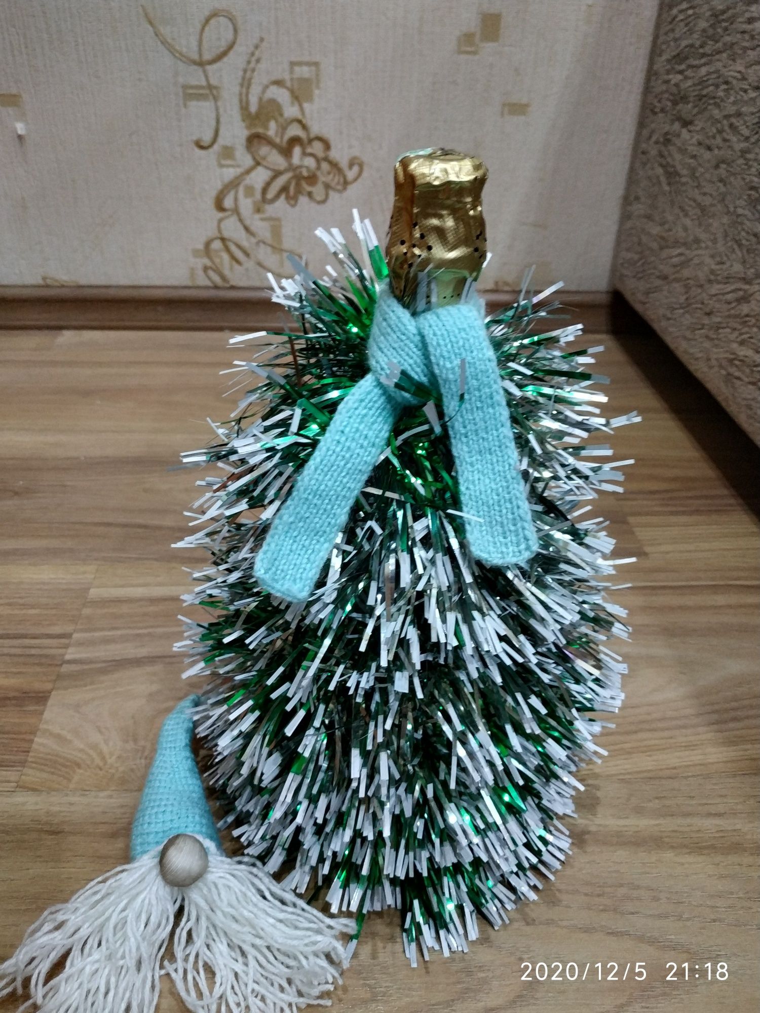Новогодние украшения (на бутылку)
