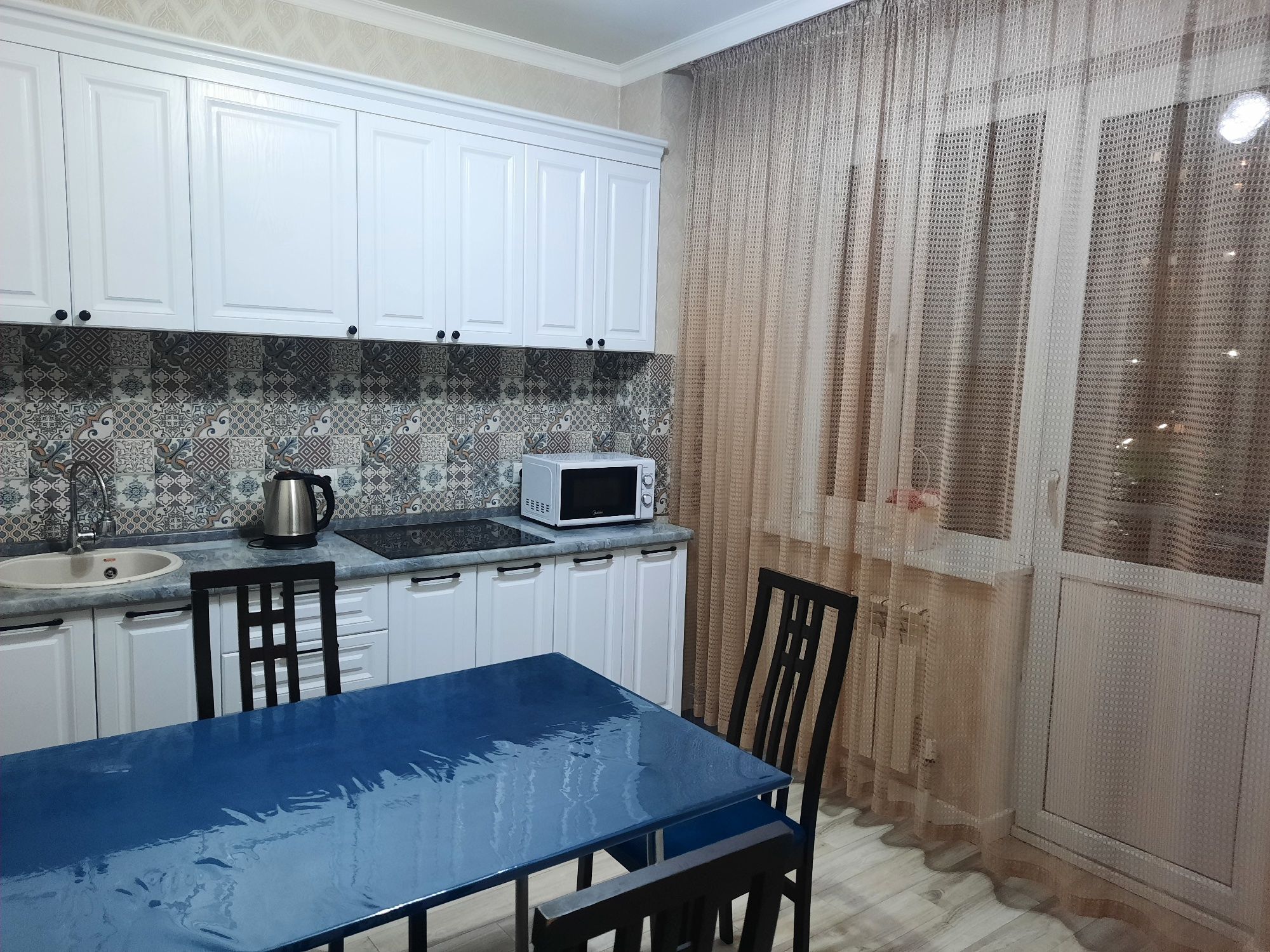 1-ком квартира посуточно на Кошкарбаева район Хазірет Сұлтан