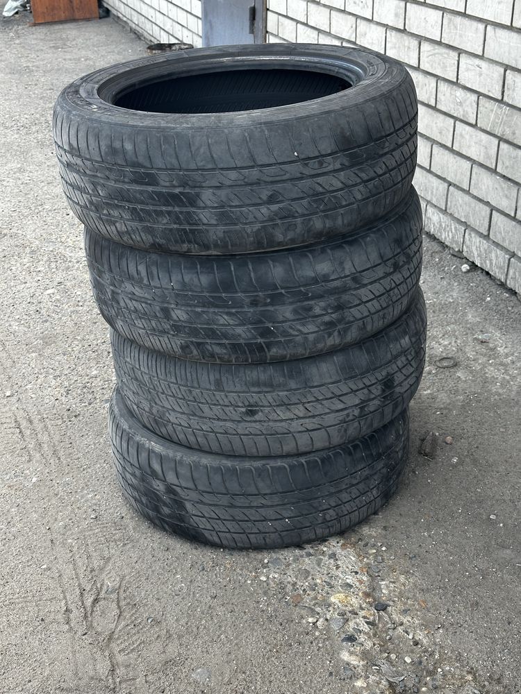 Продам летние шины 215/55/17