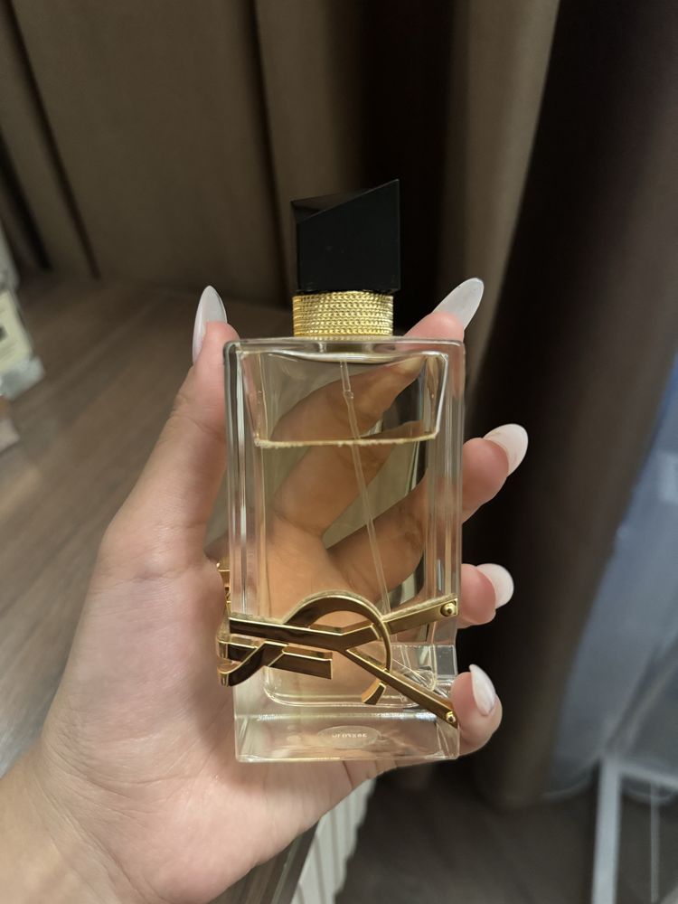 Парфюм Yves Saint Laurent libre
