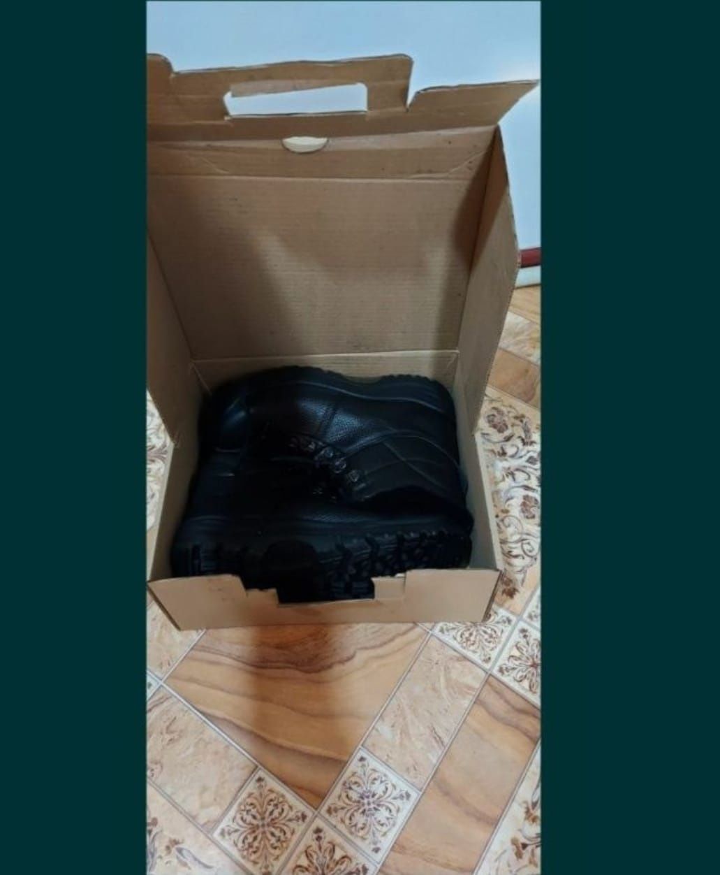 Продам  летние спец, ботинки