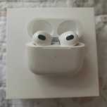 Air Pods 3 практически новые