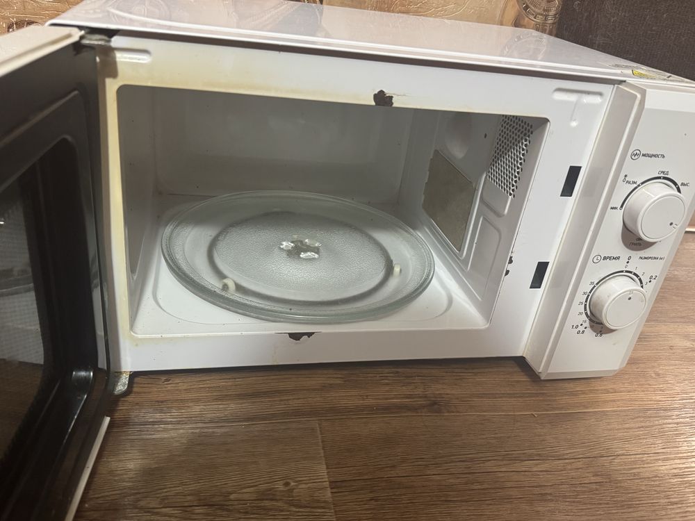 Продам микроволновую печь