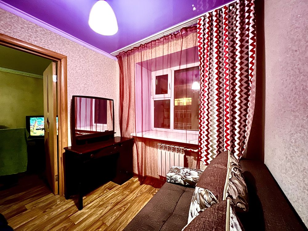3-ком квартира в центре , абзал, дк