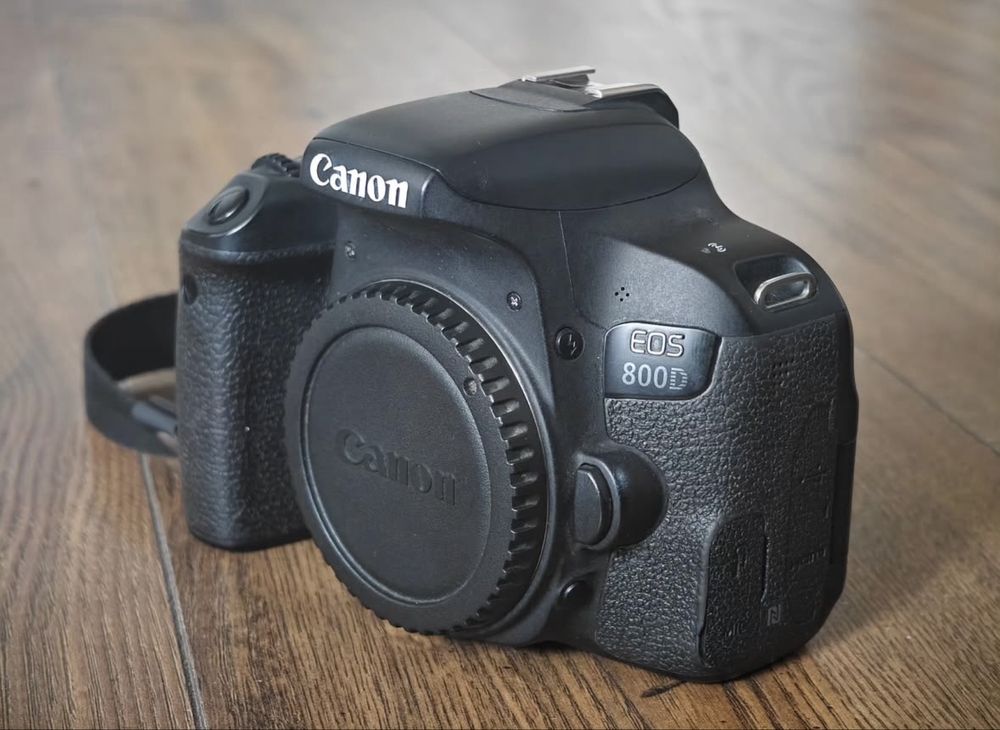 Продам Canon 800d