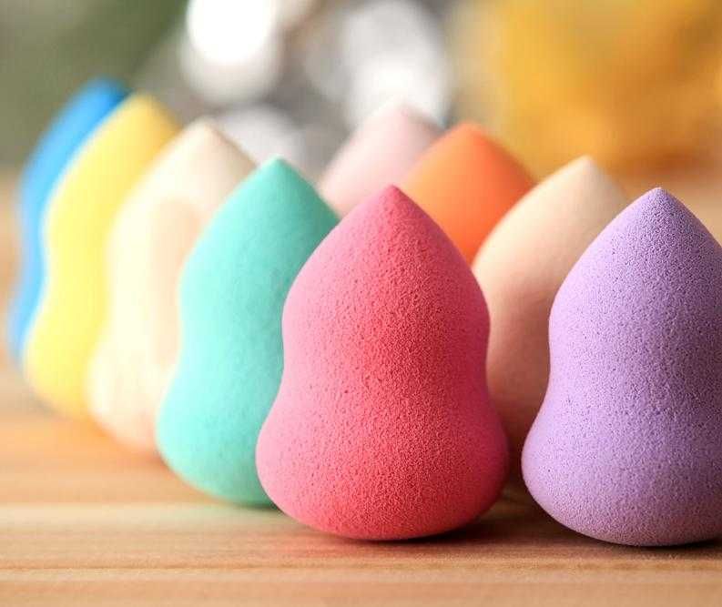 Спонжи для нанесения макияжа. НОВЫЕ. ДОСТАВКА яндексом либо самовывоз.