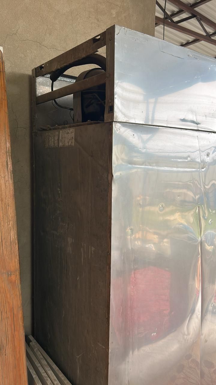 Продам ПРОМЫШЛЕННЫЙ моррзильник. -18 ° б/у