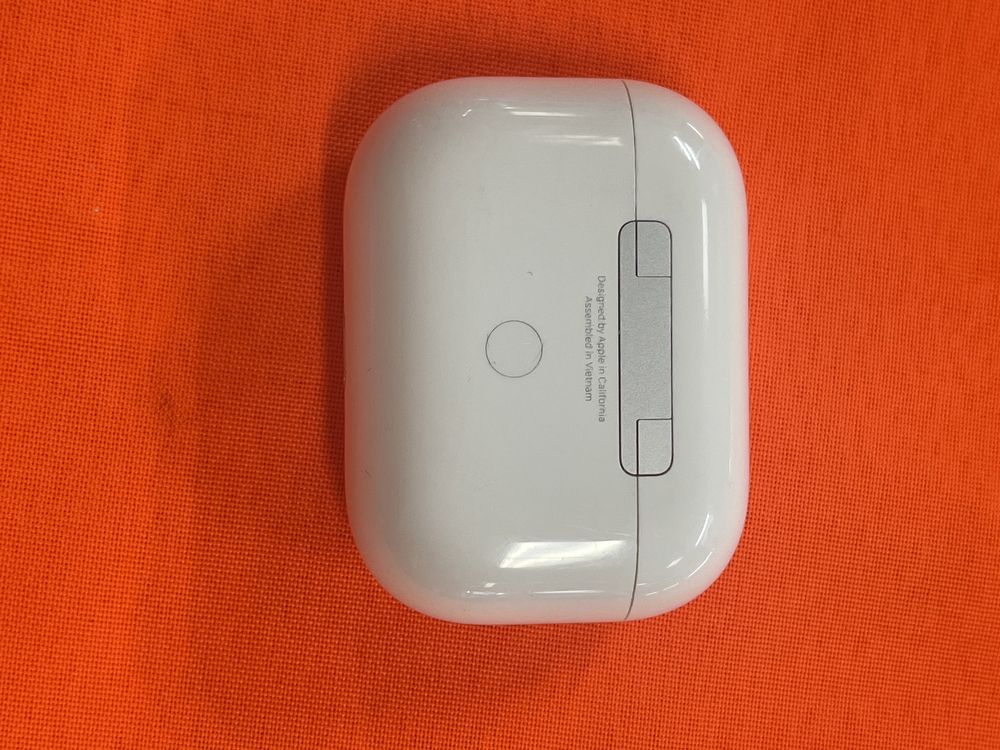 Кейс AirPods Pro оригинал