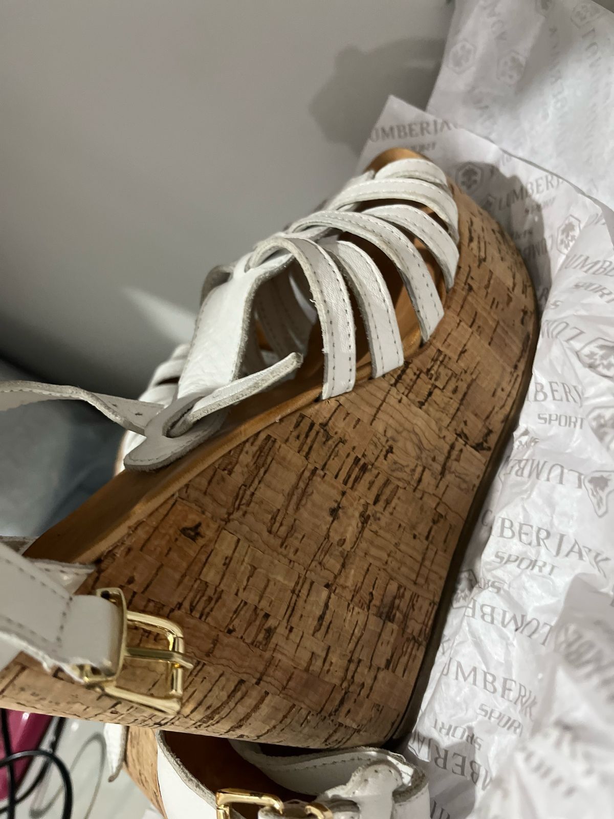 Продам женскую обувь р.39