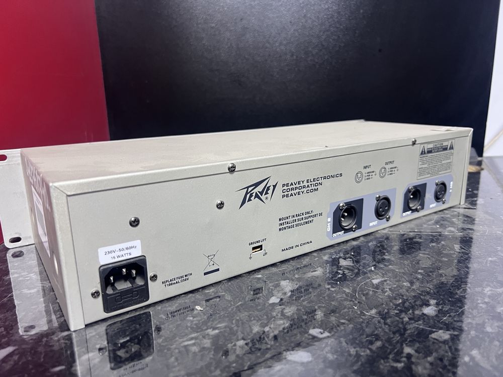 Эквалайзер PEAVEY PV231EQ
