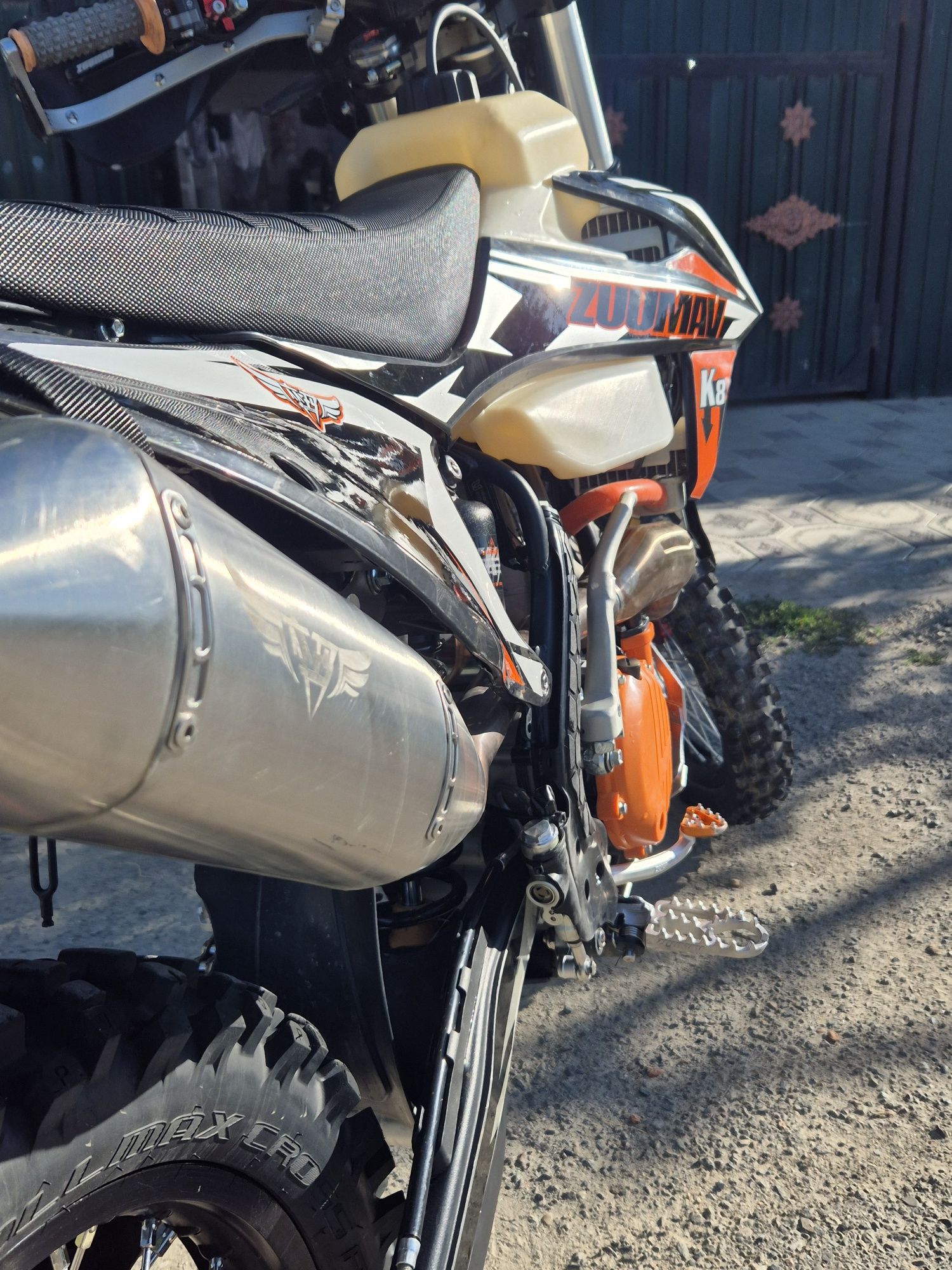 Zuumav nc300R почти новый