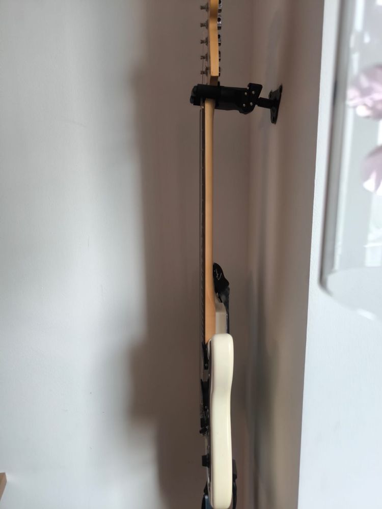 Гитара Squier Affinity Stratocaster HSS