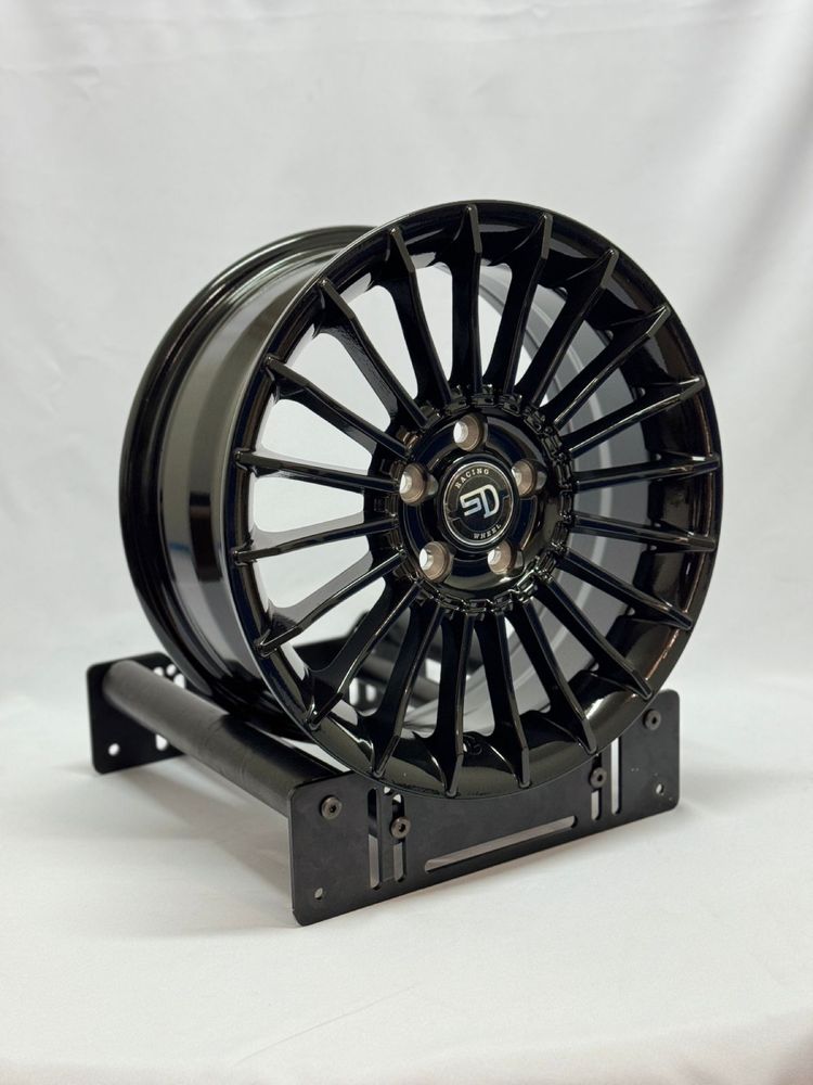 Продается комплект диск R15 5x100 Alphina