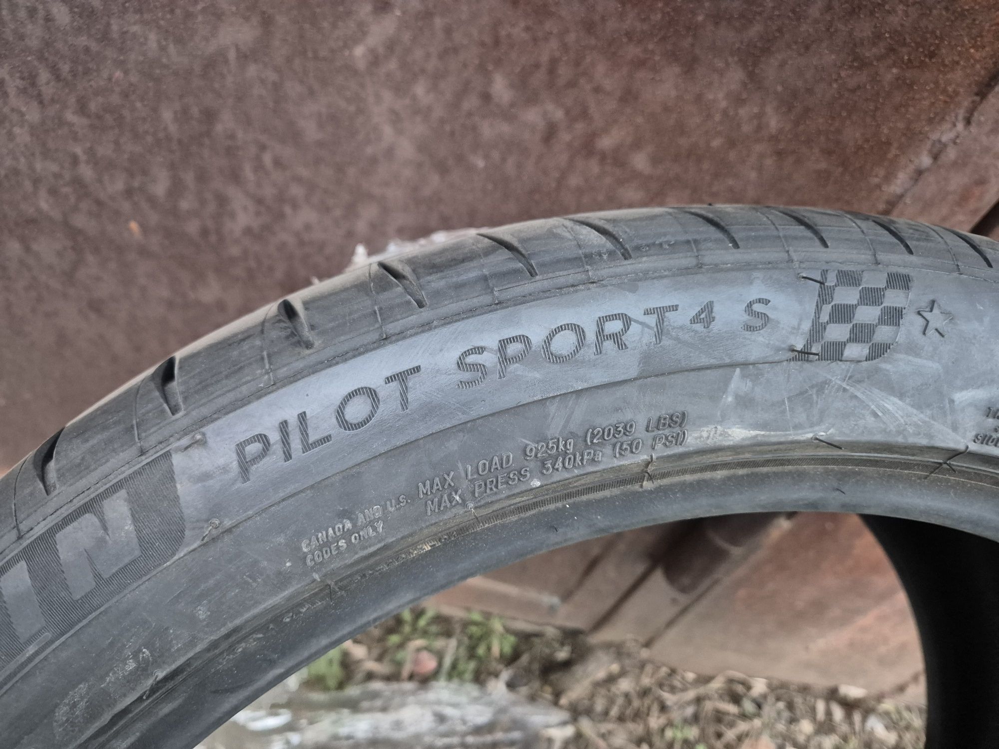 1 новый Баллон Michelin pilot sport 4S 265 40 r21