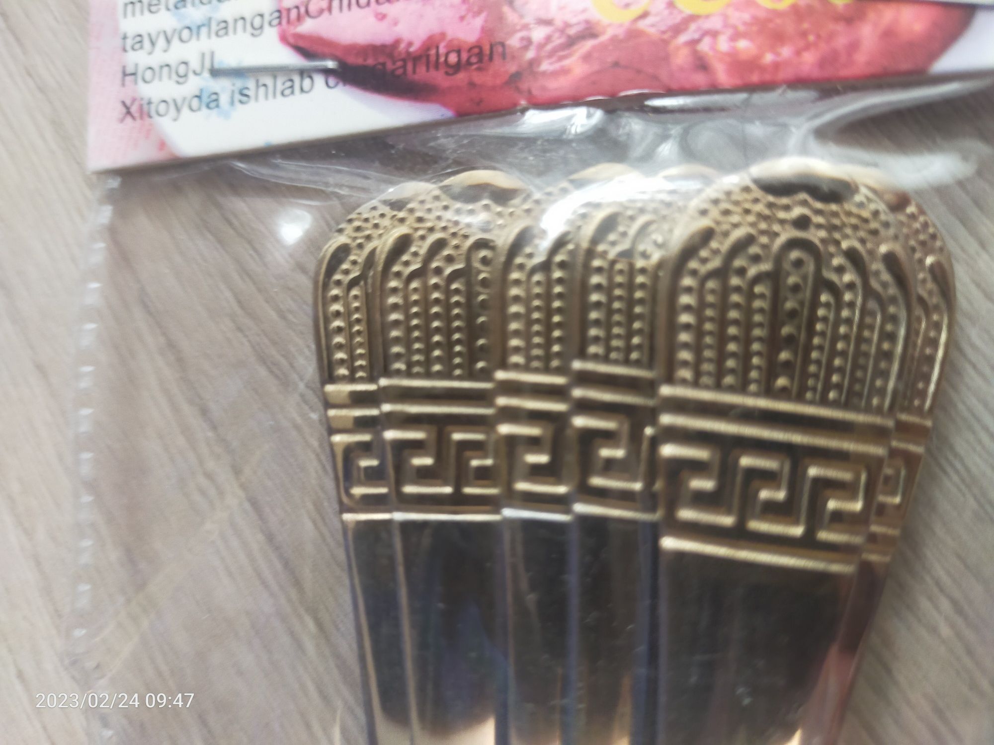 Продам новые чайные  ложки в упаковке