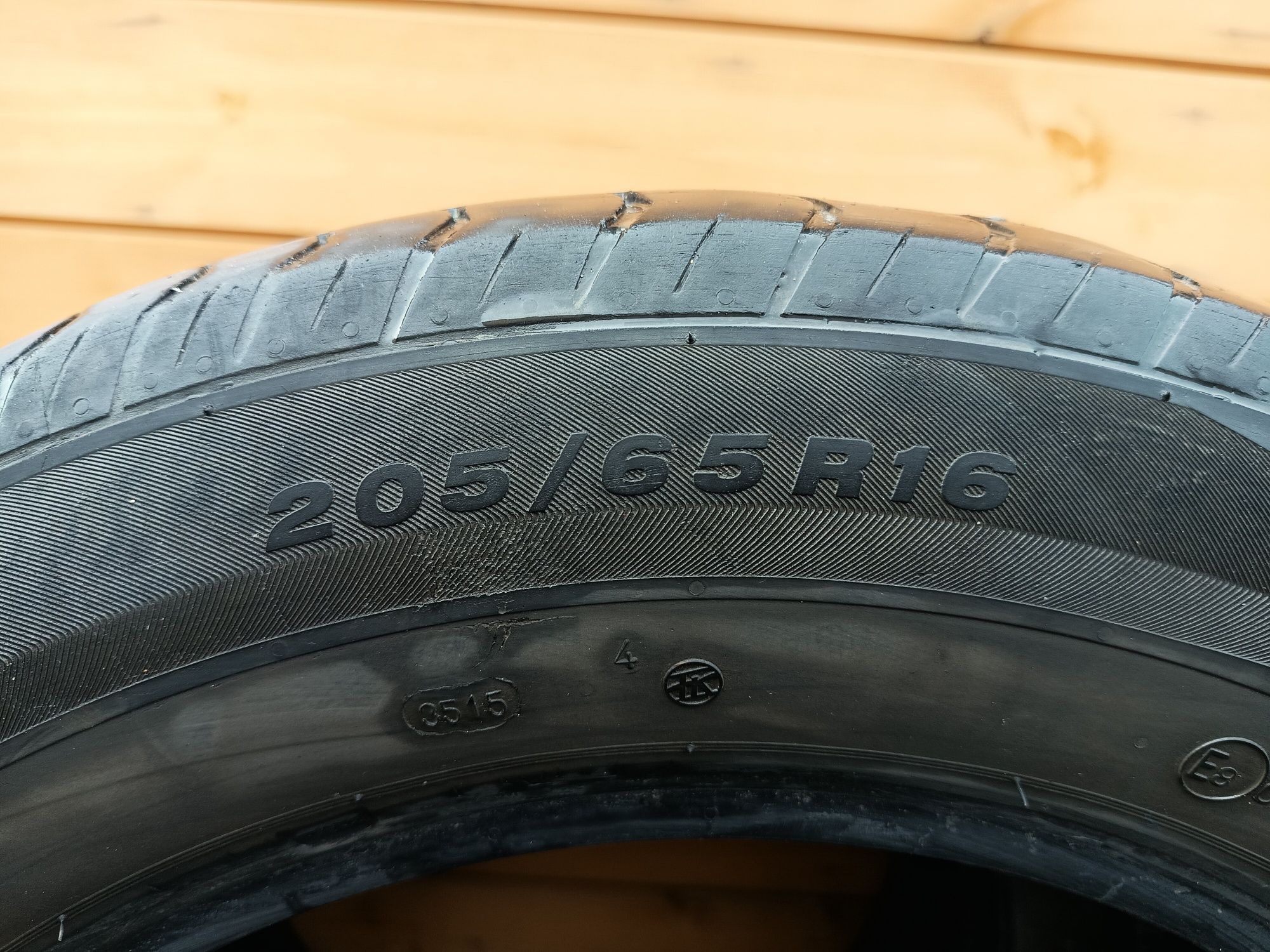 Летние шины Viatty 205/65 R16 в хорошем состоянии