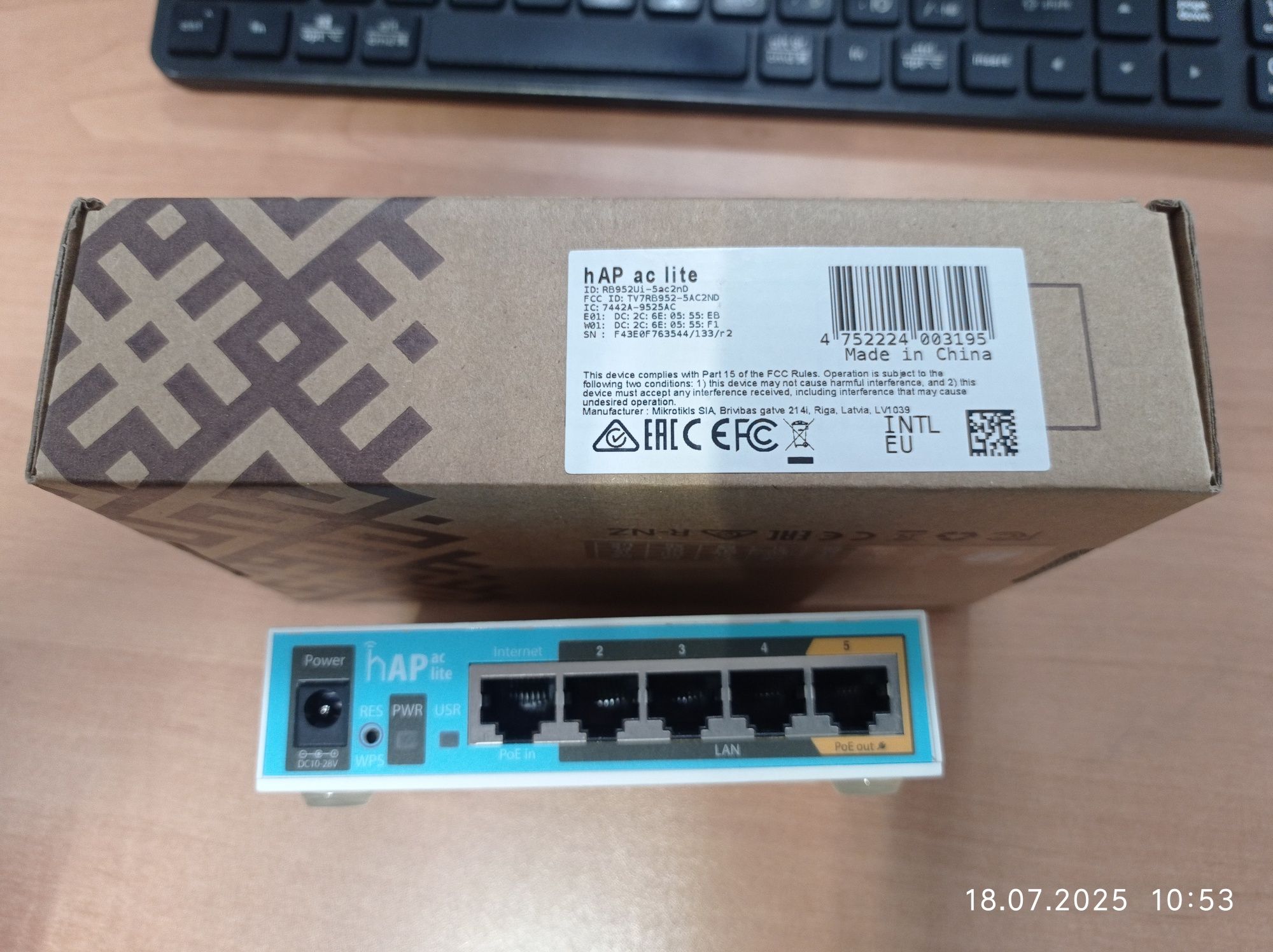 Маршрутизатор (роутер) MikroTik hAP lite и hAP AC lite TC