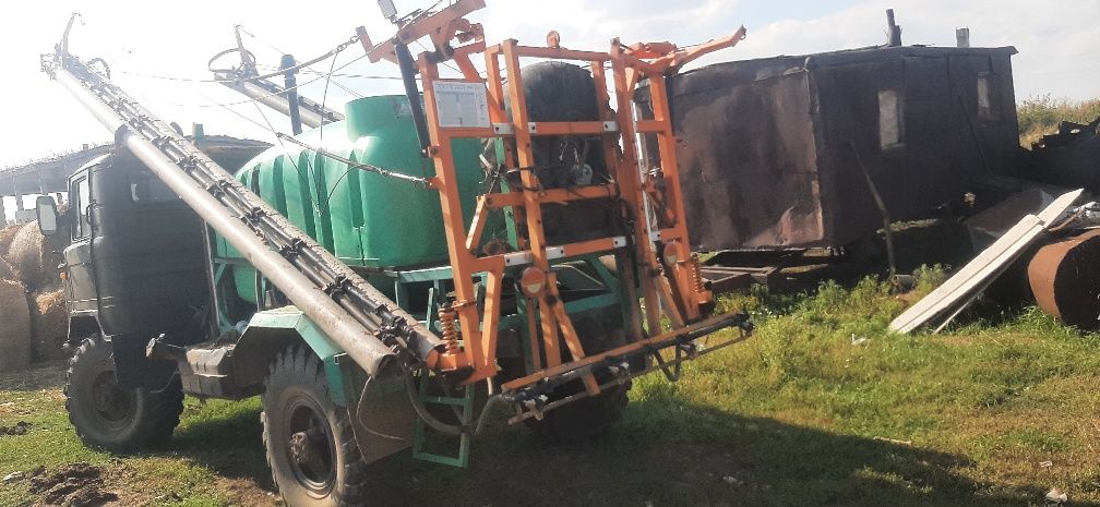 Продам опрыскиватель