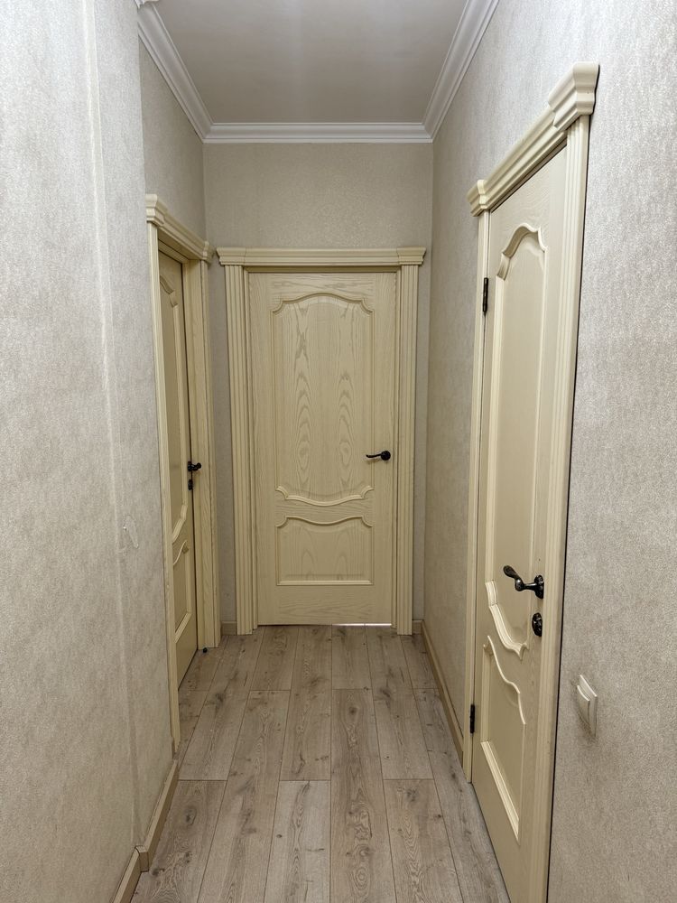 Есік сатылады/продается дверь