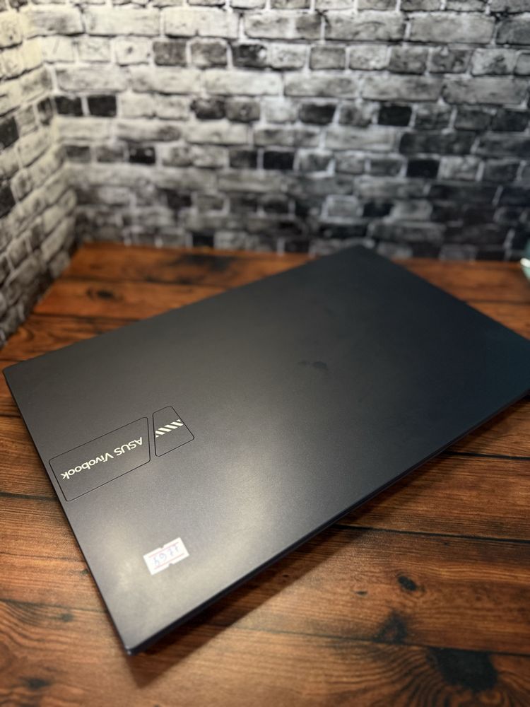 Asus Vivobook Intel Core i-3