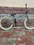 Продам BMX, катался не много, в хорошем состоянии