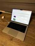 Macbook Pro 14 2021 M1 Pro silver