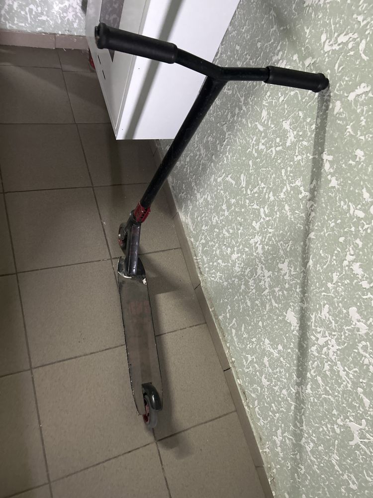 Продам самокат детский