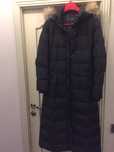 Пуховик женский, с капюшоном Max Mara