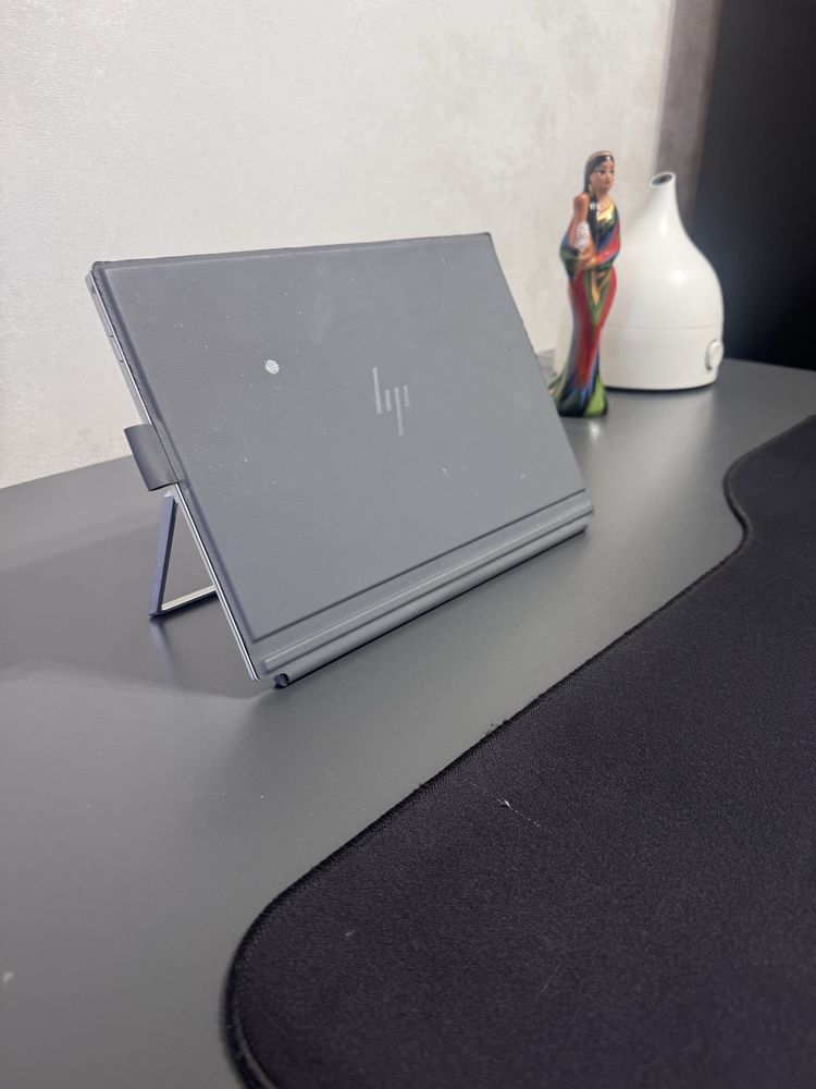 HP Elite x2 1013 G3 ноутбук-трансформер два-в-одном.