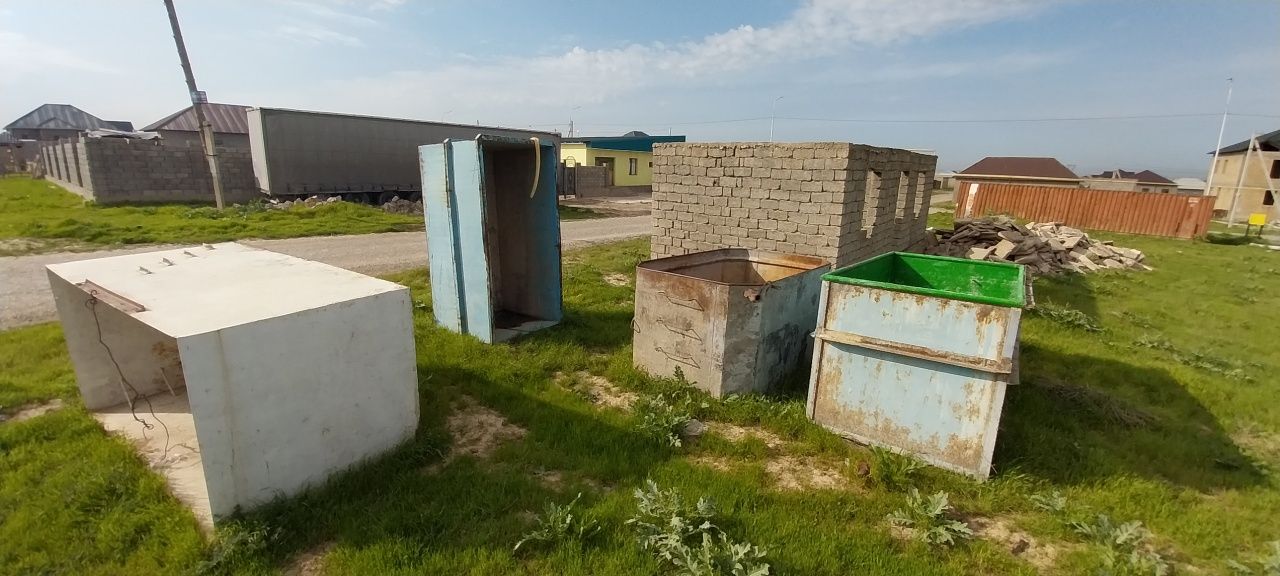 Ёмкость сатылады бағалары,  әр түрлі хабарласып сұрасаңыздар болады