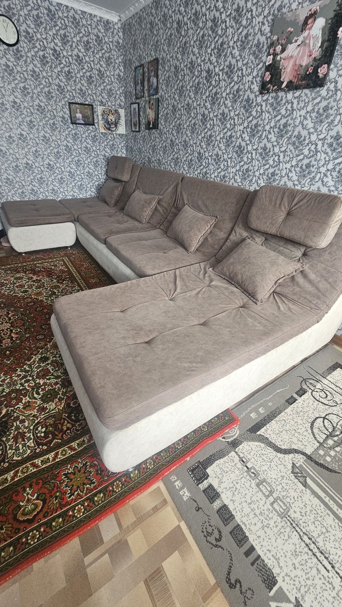 Продам диван Пума.