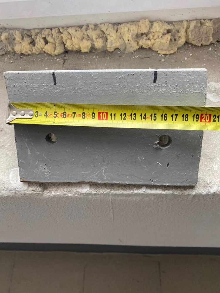 Продам уголок 125х200х8