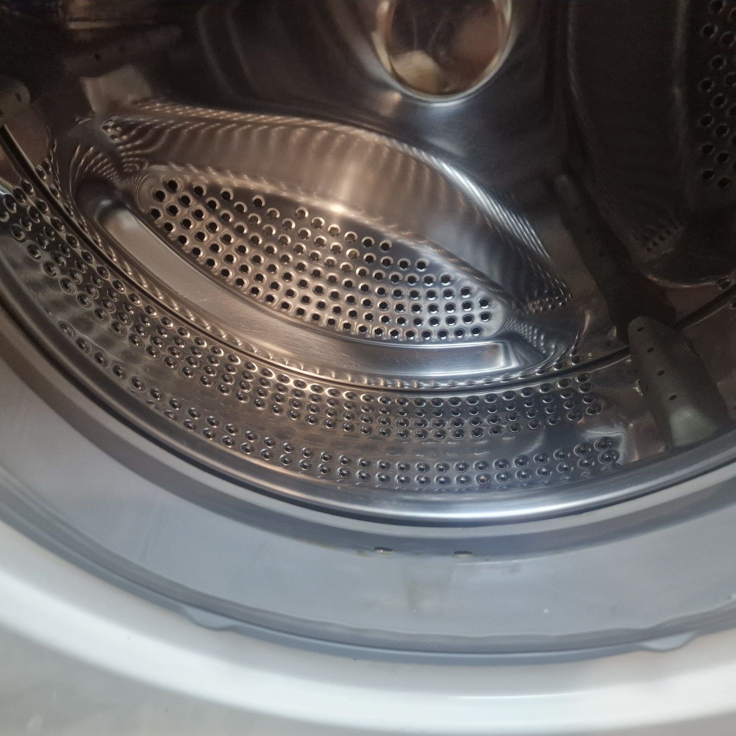 Продам стиральную машину автомат на 3.5кг
