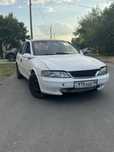 Продам машину opel vectra