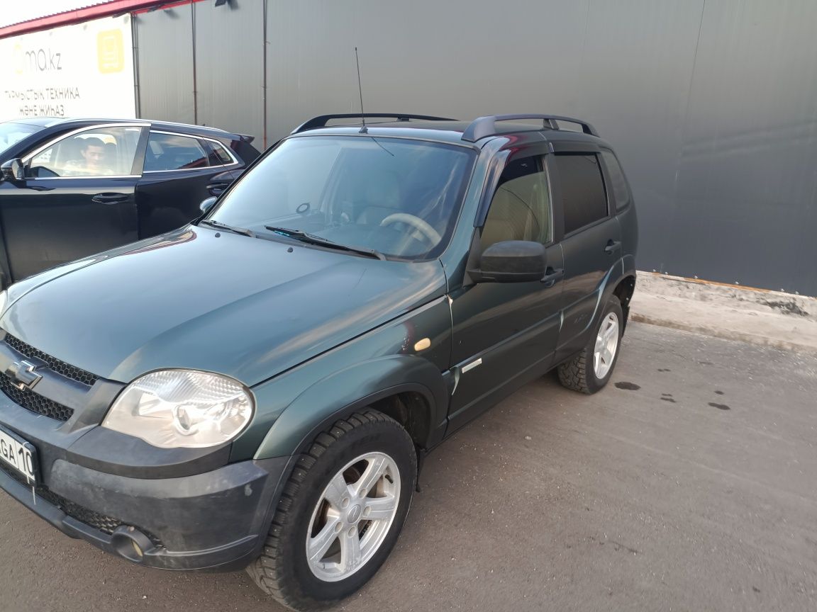 Продам chevralet niva