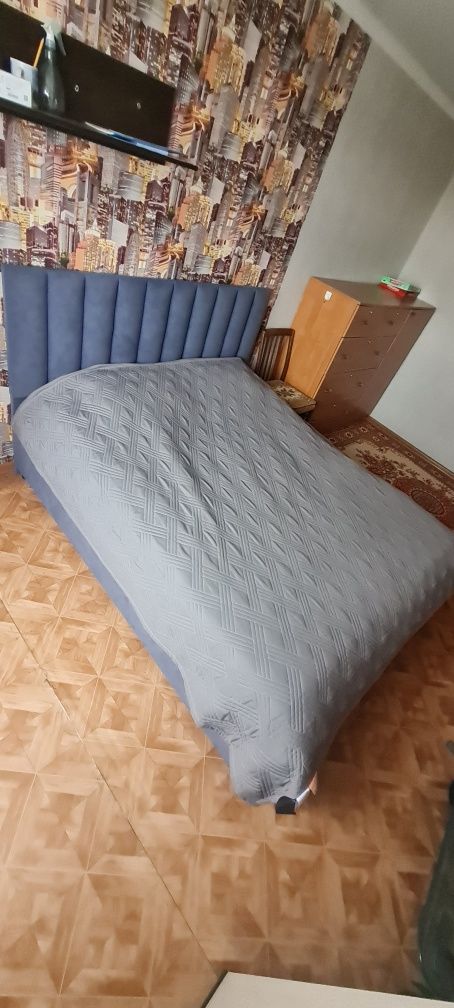 Продам кровать двуспальная
