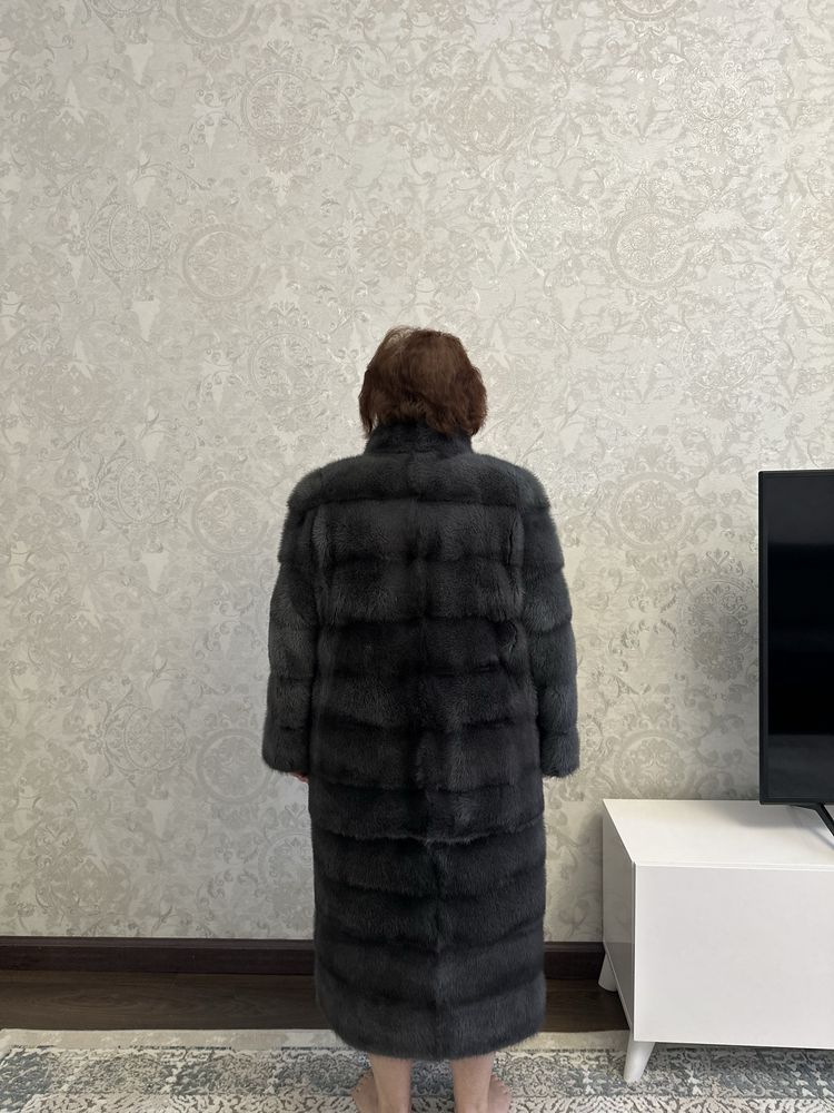 Шуба норковая женская