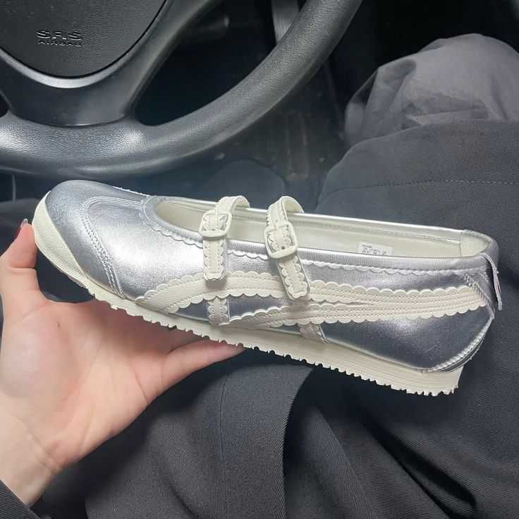 новые Onitsuka Tiger серебрянные спортивные балетки