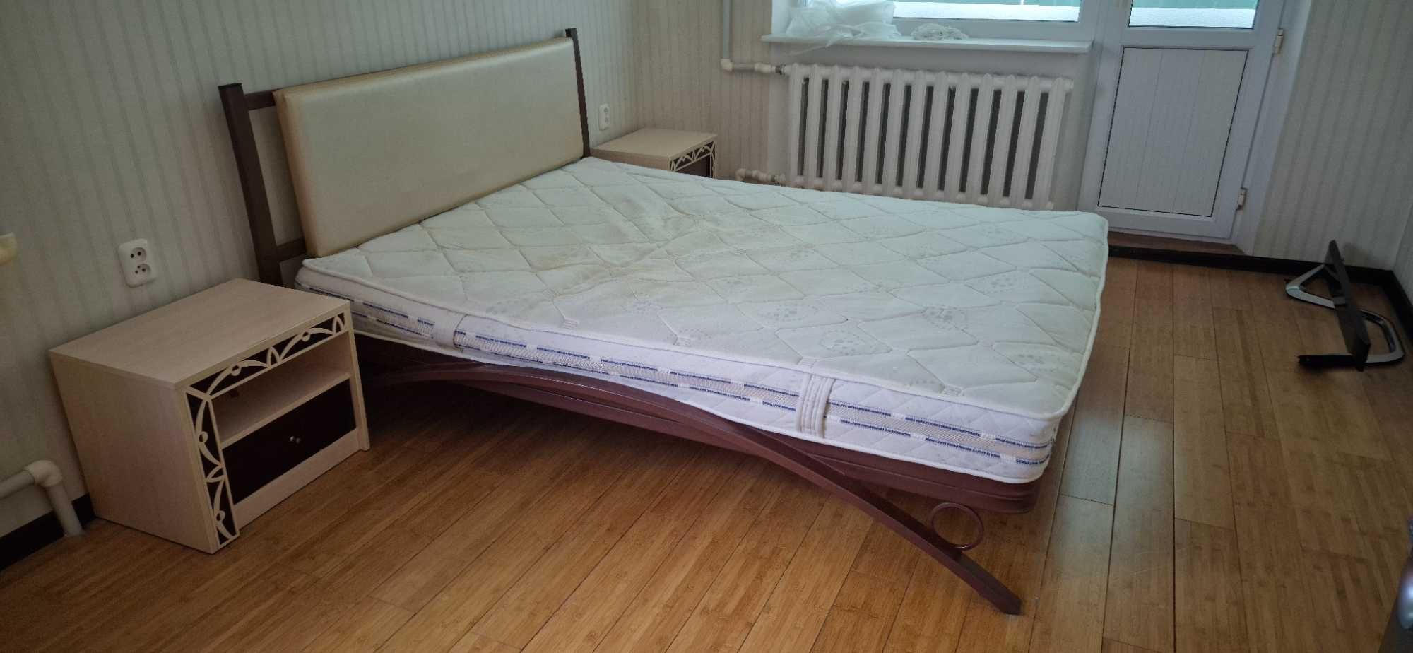 Кровать металлическая 160х200