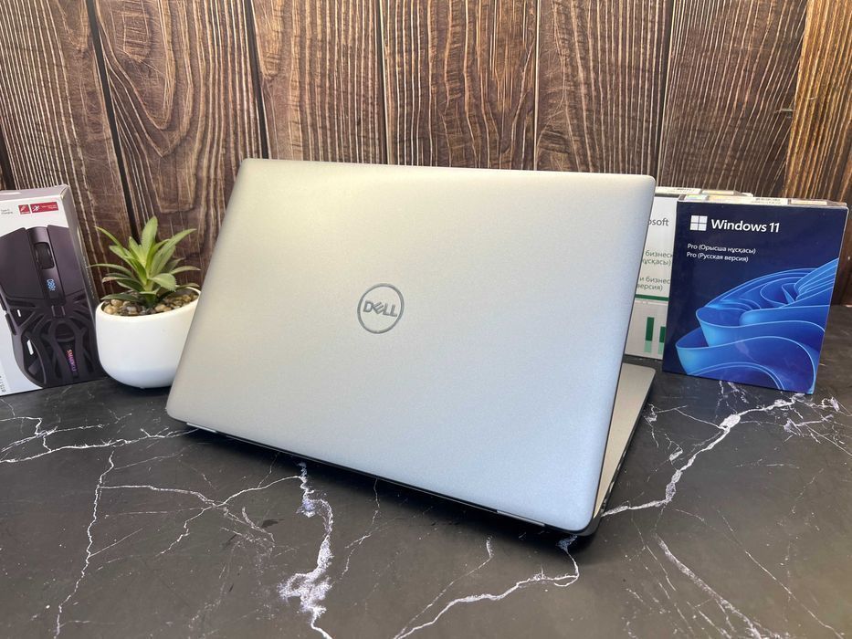 Dell Latitude 5450 - Core Ultra 5‑135U / 16GB / 512GB / 14" IPS / SIM
