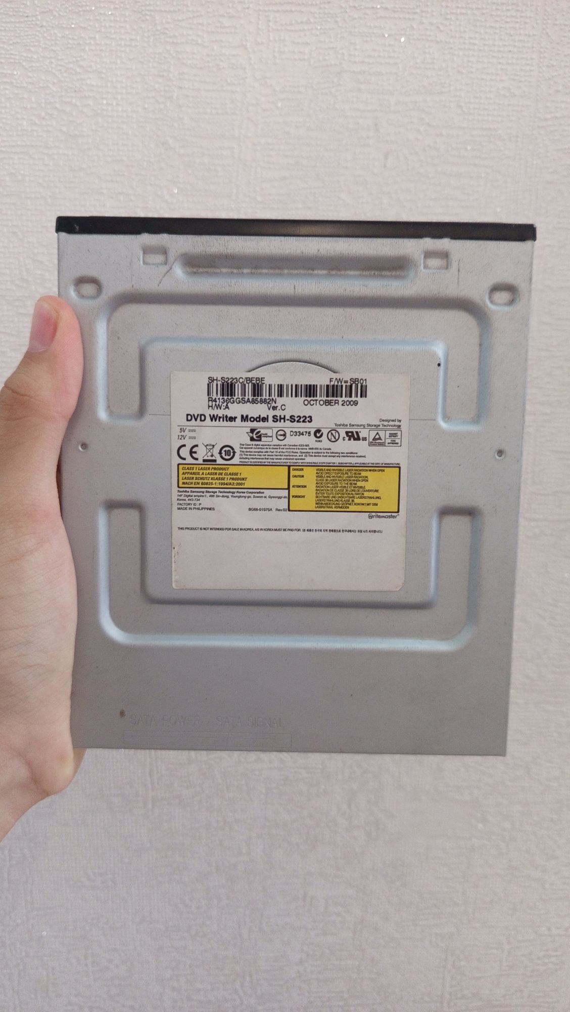 DvD RW дисковод SH-S223
