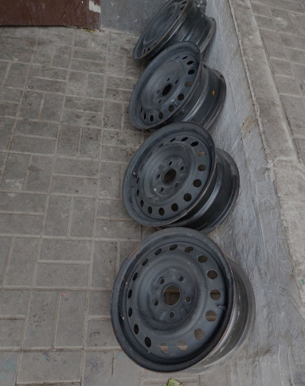 Диски R15.  5x114.3   d-59