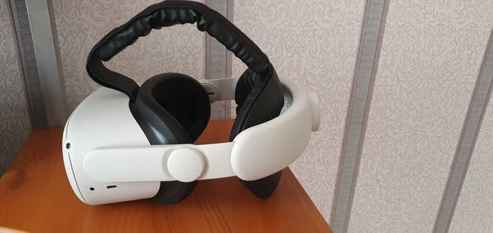 Продам новые VR очки Oculus Quest 2 128гб
