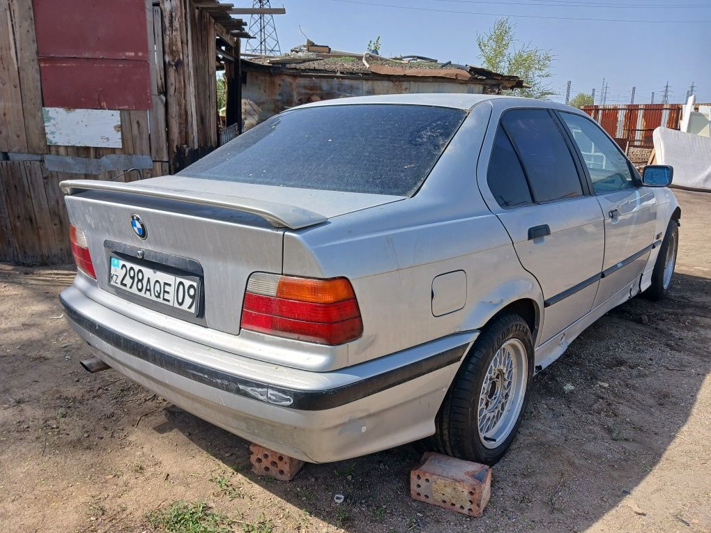 Е 36 разбор бмв bmw запчасти