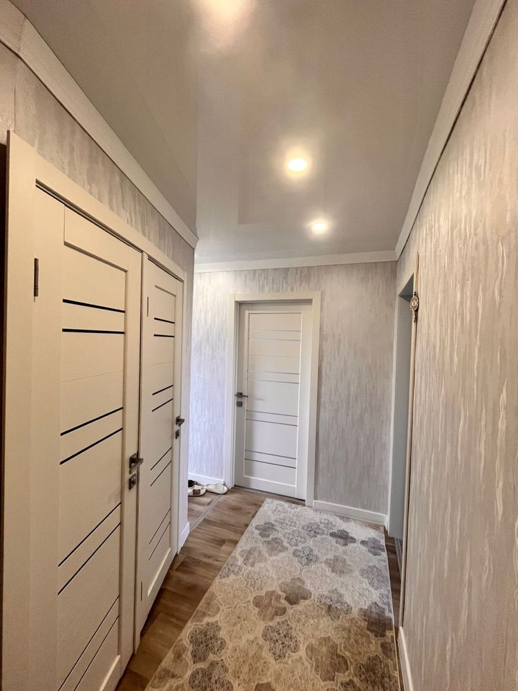 Продам 3-комн. квартиру в центре, р-н Манакбай