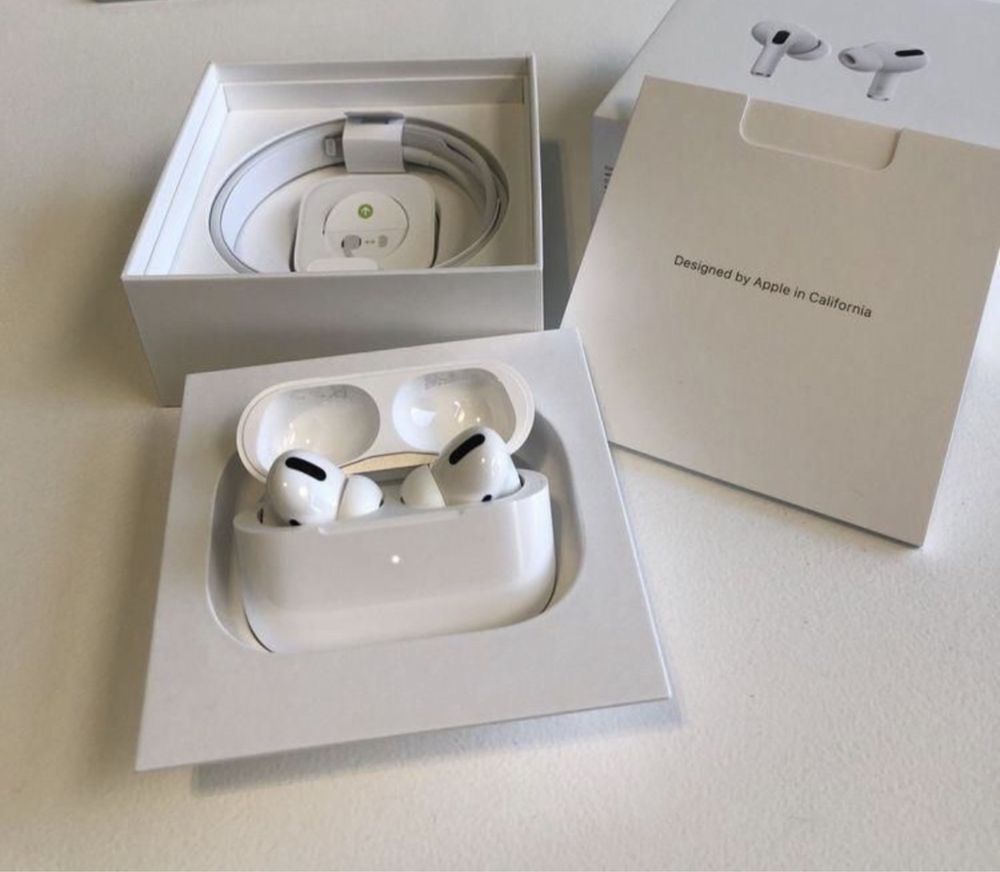 Наушники AirPodsPro