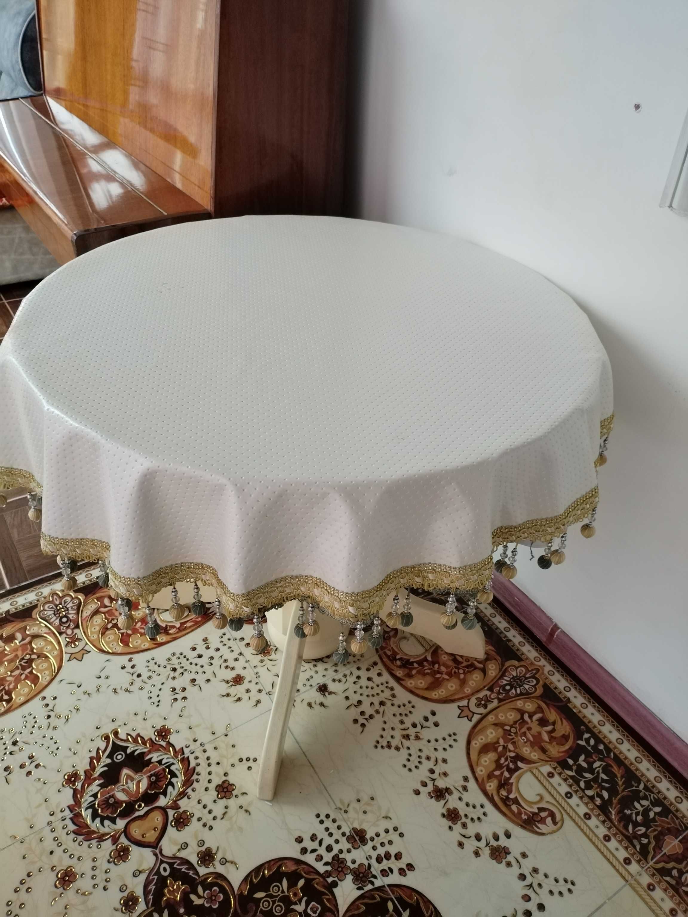 Продам стол для кухни