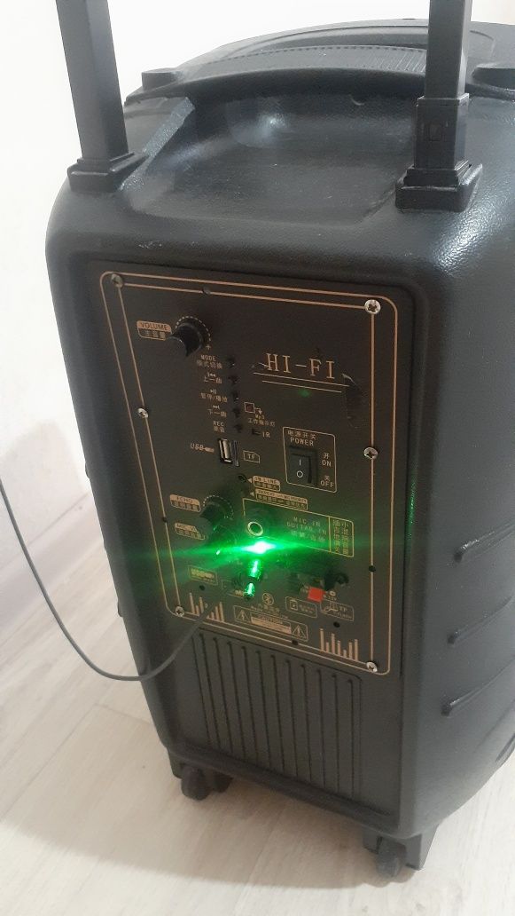 Продам  калонку  акустическая  громки  звук  30