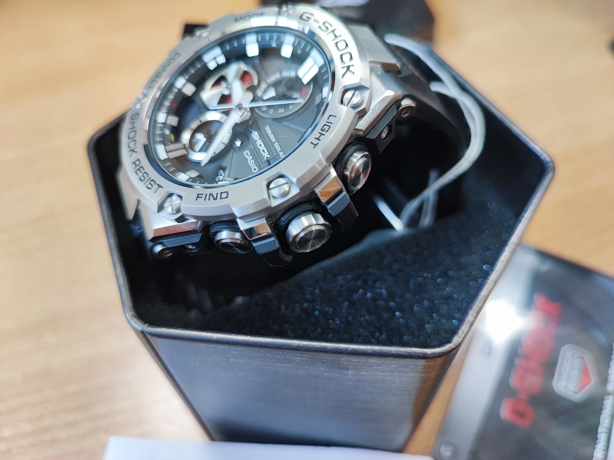 Продам часы casio GST -B100-1A